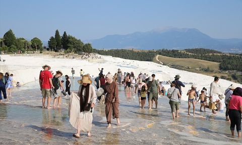 Kurban Bayramı'nda Pamukkale'ye 53 Binden Fazla Ziyaretçi