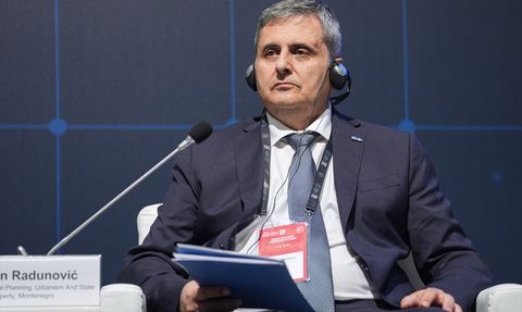 Küresel Ulaştırma Koridorları Forumu'nda Altyapı Vurgusu