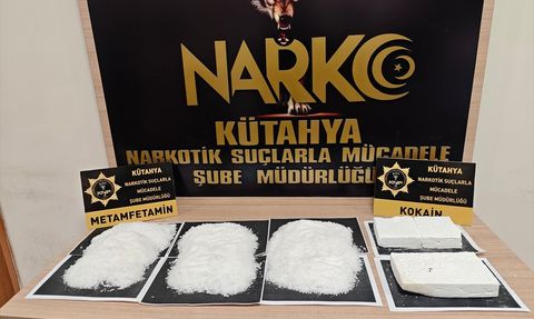 Kütahya'da Uyuşturucu Operasyonu: 3 Tutuklama