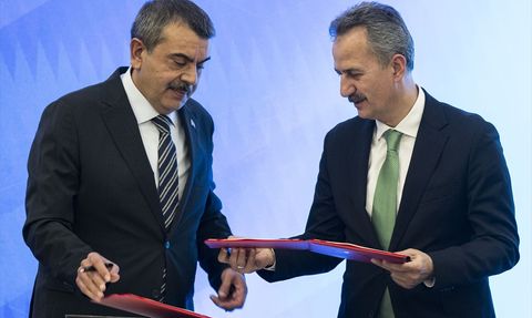 Mesleki ve Teknik Eğitimde Değişim: Proje Okul Modeli İle Yeni Dönem