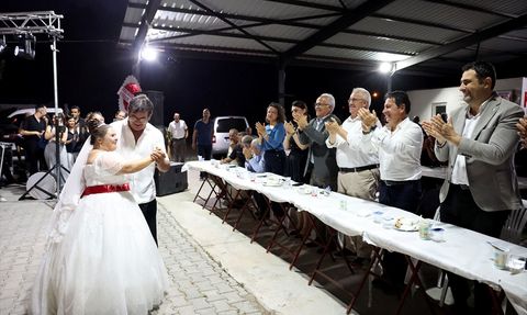 Muğla'da Down Sendromlu Nilay'ın Düğün Hayali Gerçekleşti