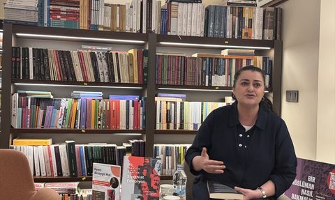 Peren Birsaygılı Mut'un Yeni Kitabı: İsrail'in Edebi Altyapısı