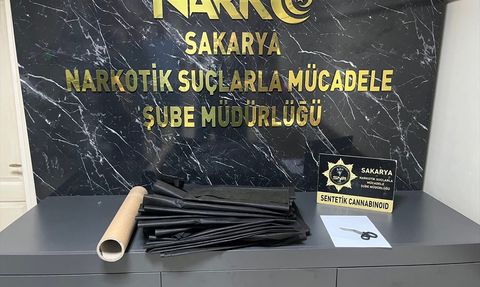 Sakarya'da Sentetik Uyuşturucu Operasyonu: 4 Bin 200 İçimlik Ele Geçirildi