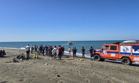 Samsun'da 19 Yaşındaki Genç Yüzme Esnasında Boğuldu