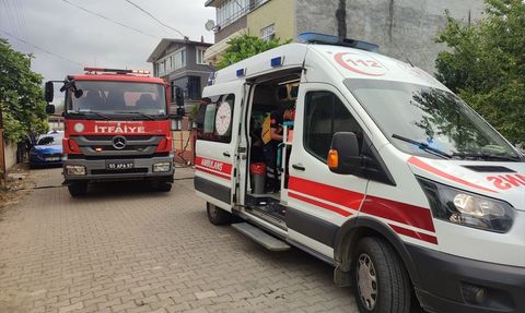 Samsun'da Ev Yangını: 5 Kişi Hastaneye Kaldırıldı
