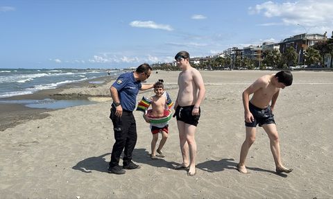 Samsun'da Olumsuz Hava Koşulları Nedeniyle Denize Girilmemesi Uyarısı