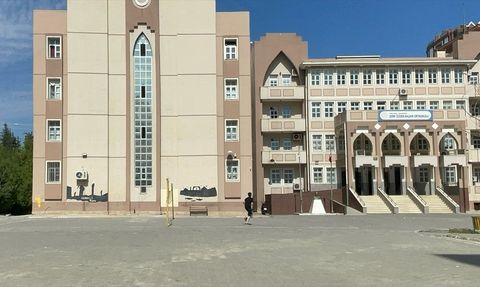 Şanlıurfa'da Bir Öğrencinin Sınavına Destek: Kaybolan Kimlik Bulundu