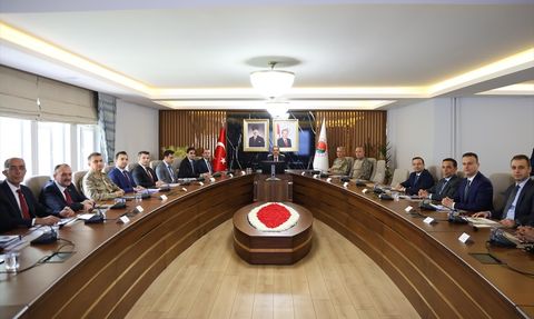 Şırnak'ta Güvenlik ve Asayiş Toplantısı Gerçekleştirildi