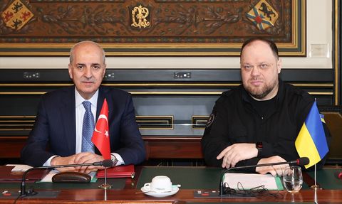 TBMM Başkanı Kurtulmuş, Ukrayna Meclis Başkanı Stefanchuk ile Brüksel'de Görüştü