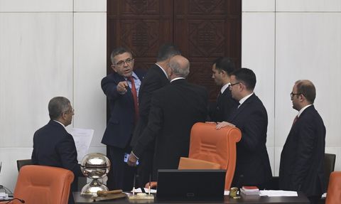 TBMM'de Yasin Öztürk'e Kınama Cezası