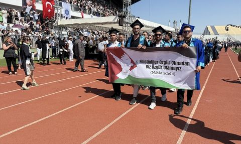 Tekirdağ Namık Kemal Üniversitesi'nde Mezuniyet Coşkusu
