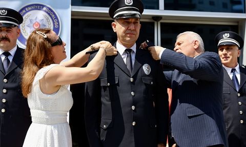 Trabzon'da 40 Emniyet Mensubuna Rütbe Terfi Töreni Düzenlendi