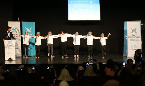 TÜGVA Erzurum Yaz Okulu Etkinliklerini Tanıttı