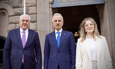 Ulaştırma ve Altyapı Bakanı Uraloğlu, Bulgaristan'da Görüşmelerde Bulundu
