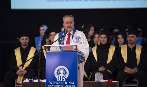 Uluslararası Saraybosna Üniversitesi'nde 17. Mezuniyet Töreni Düzenlendi