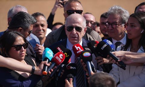 Ümit Özdağ'a Hapis Cezası Verildi, Tahliye Edildi