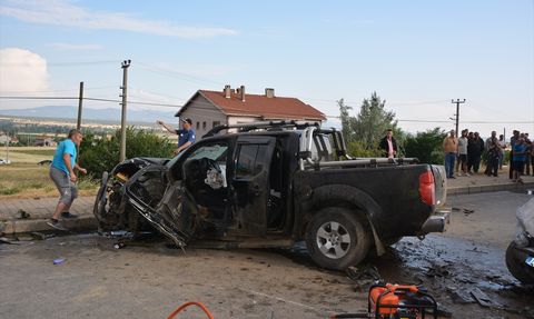 Uşak'ta Feci Trafik Kazası: Bir Kişi Hayatını Kaybetti