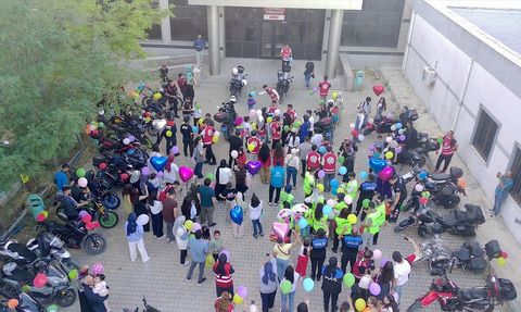 Van'da Lösemi Tedavisi Gören Çocuklar İçin Balon Bırakıldı