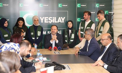 Yeşilay Genel Başkanı Dinç'ten Erzurum'da Bağımlılıkla Mücadele Vurgusu
