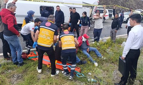 Yozgat'ta Cenaze Töreninden Dönüşte Midibüs Devrildi: 2 Ölü, 15 Yaralı