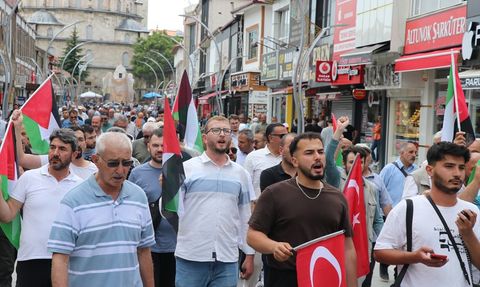 Yozgat'ta Gazze'ye Yardım Gemisine Protesto