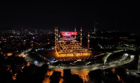 15 Temmuz'un 9. Yılında İstanbul'da Sela Okundu