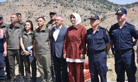 Afyonkarahisar'da Kınalı Keklik Salınımı