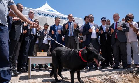 Altındağ'da Sokak Hayvanları Yaşam ve Rehabilitasyon Merkezi'nin Temeli Atıldı