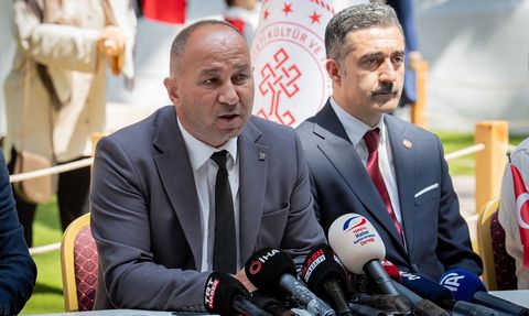 Anadolu Ajansı'ndan 14 Ödül