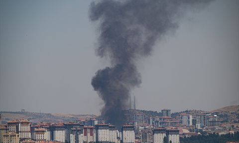 Ankara'da Fayans Fabrikasında Yangın Kontrol Altına Alındı