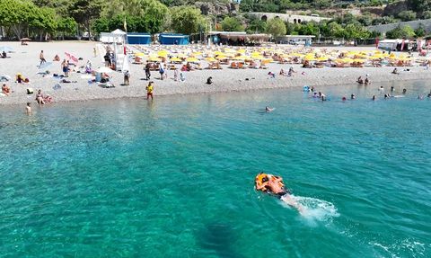 Antalya'da İnsansız Cankurtaran Robotu Plajlarda Görevde