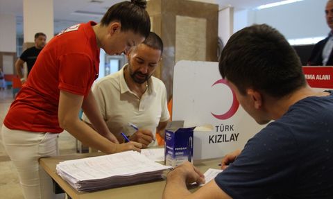 Antalya'da Kan ve Kök Hücre Bağışı Etkinliği