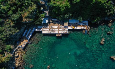 Antalya'nın Falez Plajlarına Mavi Bayrak