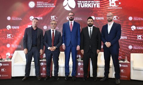 Arnavutluk'ta FETÖ'ye Dikkat Çeken Panel Düzenlendi