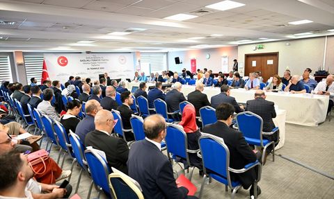 Bakan Memişoğlu İstanbul'da Sağlık Hizmetleri Değerlendirme Toplantısı Düzenledi