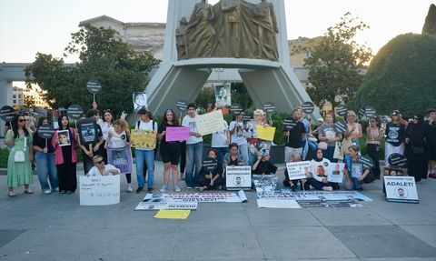 Bakırköy'de Adalet Arayışı: Annelerin Oturma Eylemi