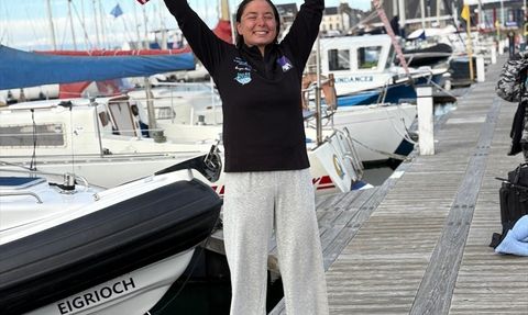 Bengisu Avcı Kuzey Kanalı'nı Geçti