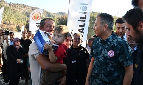 Bilecik'teki Orman Yangınlarının Ardından İçişleri Bakanı Yerlikaya'nın Ziyareti
