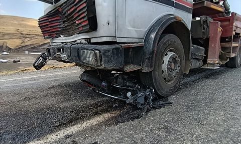 Bitlis'te Düğün Konvoyunda Trajik Kaza