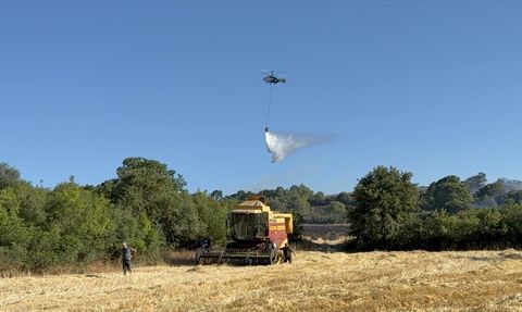 Çanakkale'deki Tarım Yangınına Hızla Müdahale Ediliyor