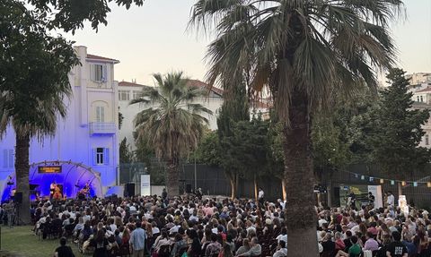 Chiara Civello'dan İstanbul Başkonsolosluğu Bahçesinde Büyüleyici Konser