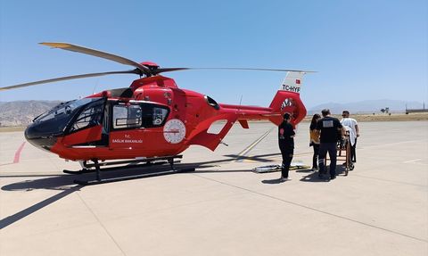 Cizre'den Şanlıurfa'ya Ambulans Helikopterle Hasta Sevki