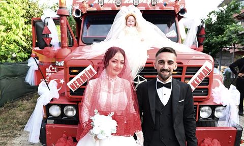 Düzce'de Kamyon Şoförü Gelin Arabası Tasarladı