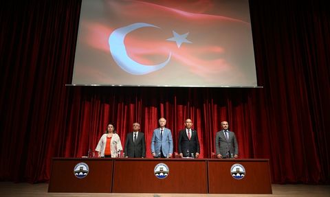 Edirne'de FETÖ'nün Balkanlar'daki Eğitim Stratejileri Konferansı Düzenlendi