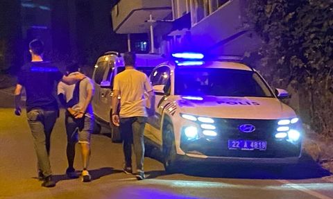 Edirne'de Kız Arkadaşını Darbeden Şüpheli Gözaltında