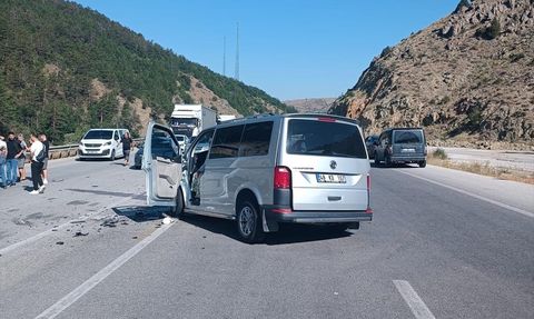 Erzincan'da Trafik Kazası: 1 Çocuk Hayatını Kaybetti
