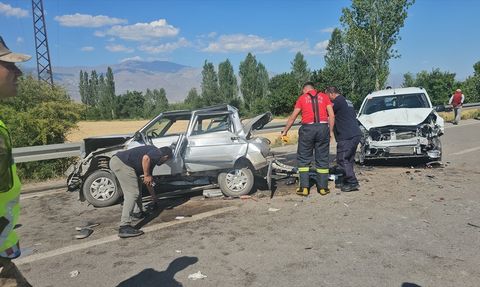Erzincan'da Zincirleme Trafik Kazası