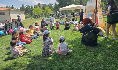 Erzurum'da Glütensiz Aşure Şenliği Düzenlendi