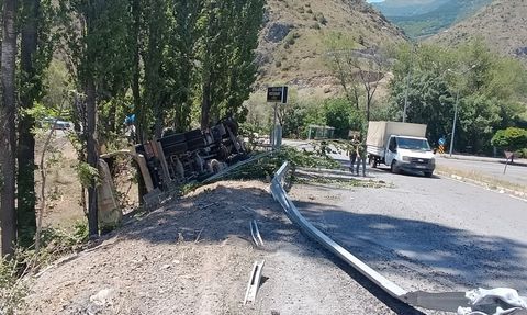 Erzurum'da Trafik Kazası: Sürücü Hayatını Kaybetti