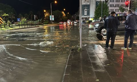 Fatsa'da Sağanak Yağış Su Baskınlarına Neden Oldu